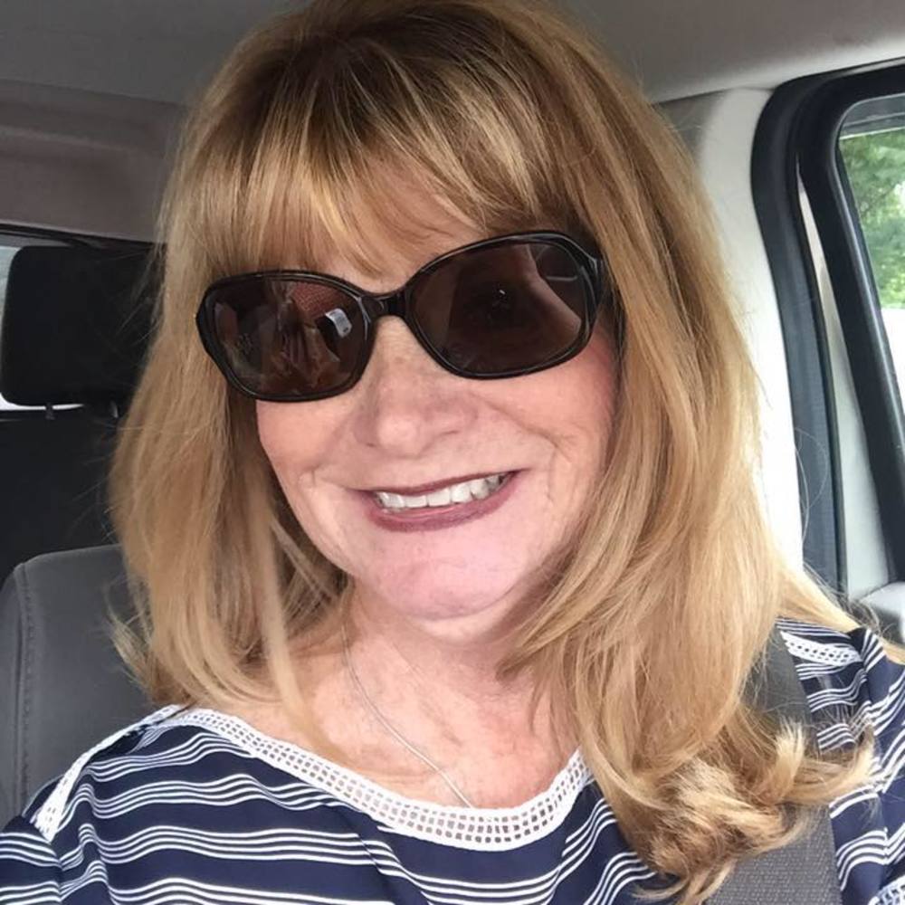 Meet your Posher, Catherine